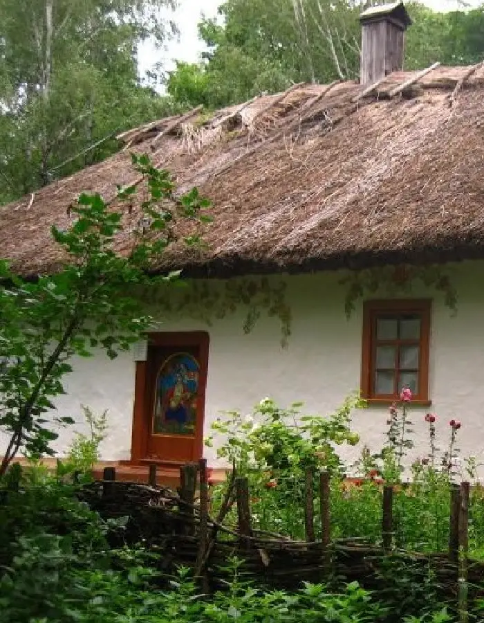 Зовнішній вигляд українського будинку - 1